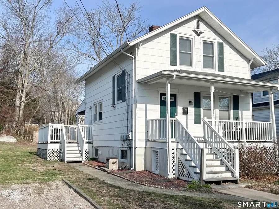 26 Crescent Street, New London, CT 06320 - #2