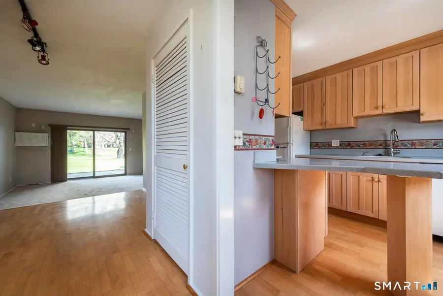 85 River Road #G2, Essex, CT 06426 - #3