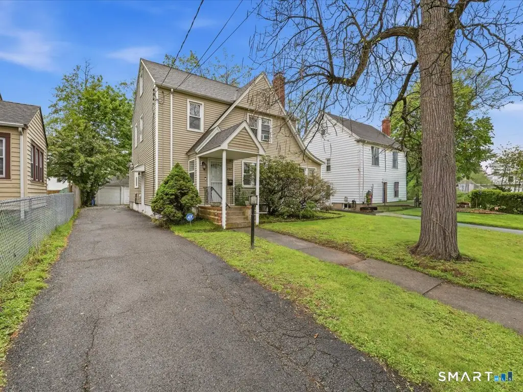 207 Branford Street, Hartford, CT 06112 - #1