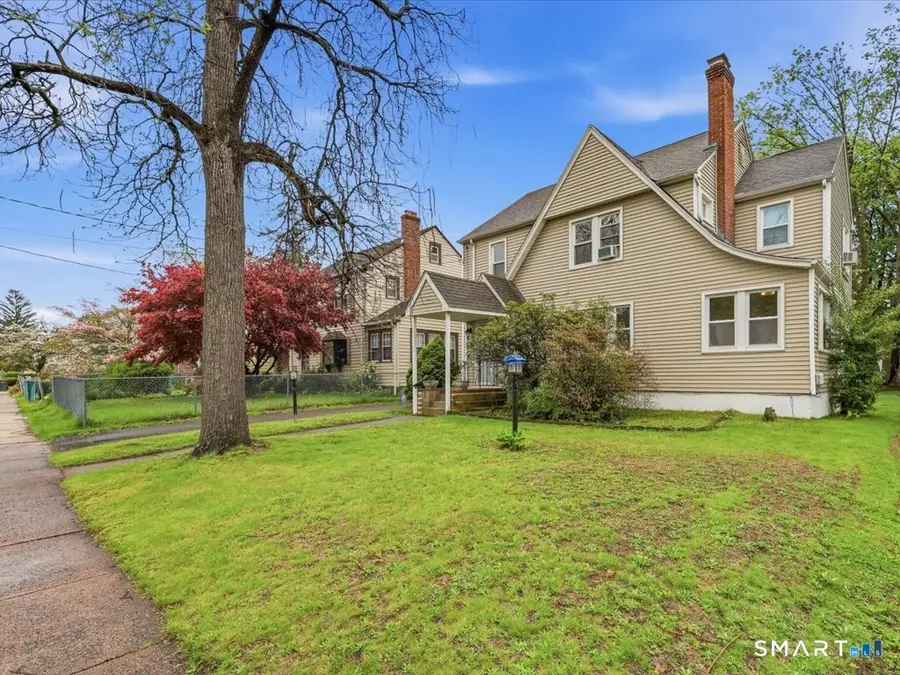 207 Branford Street, Hartford, CT 06112 - #3