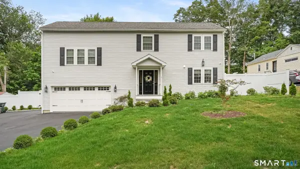 5 Candle Hill Road, New Fairfield, CT 06812