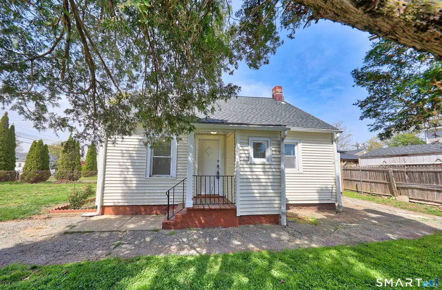 182 Trumbull Avenue, Bridgeport, CT 06606 - #3