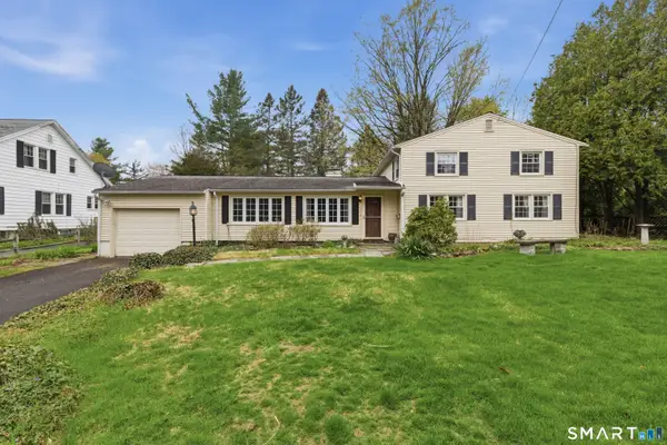 16 Hamilton Lane, Watertown, CT 06795