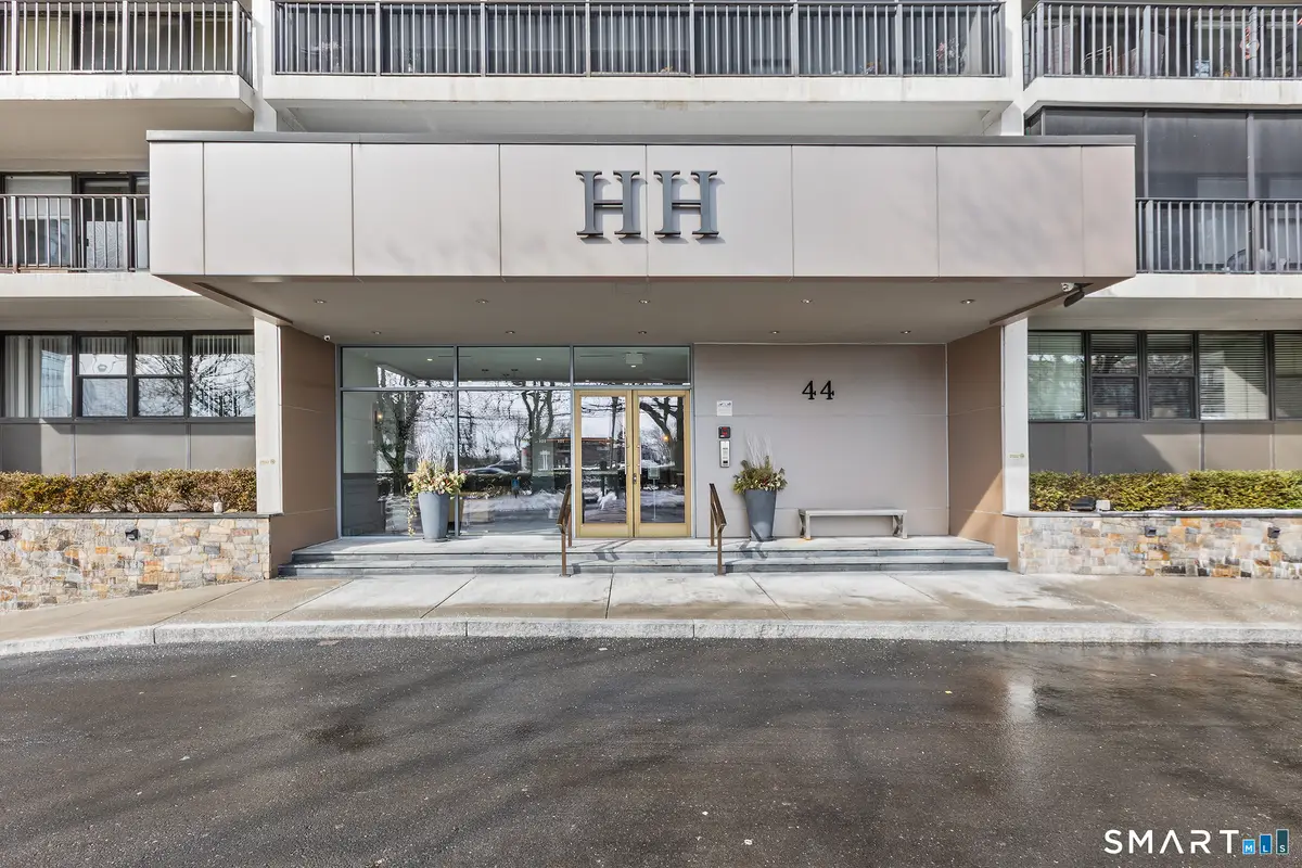44 Strawberry Hill Avenue #8K, Stamford, CT 06902 - #1