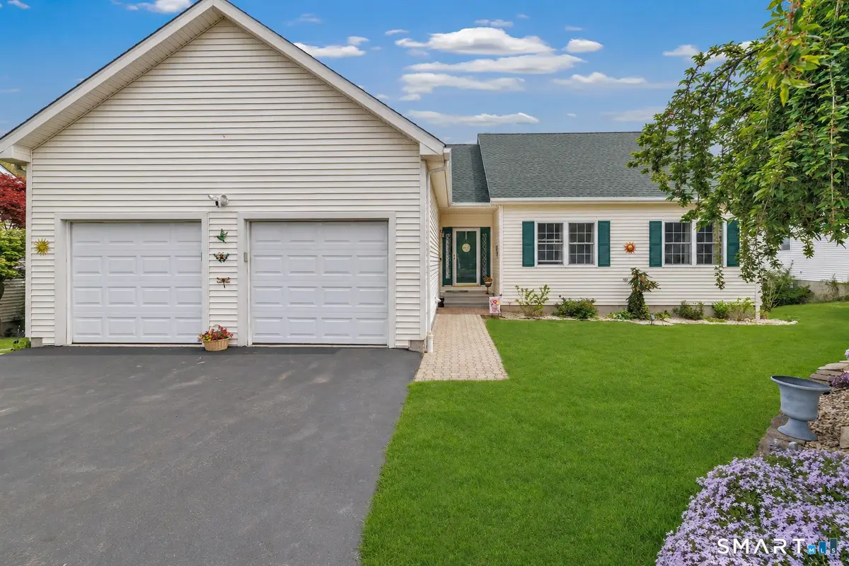18 Hickory Hill, Shelton, CT 06484 - #1