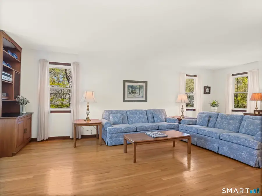 5279 Madison Avenue, Trumbull, CT 06611 - #2