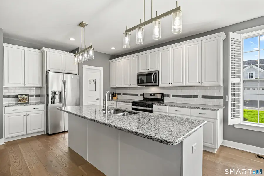 19 Enclave Circle #19, Newtown, CT 06470 - #2