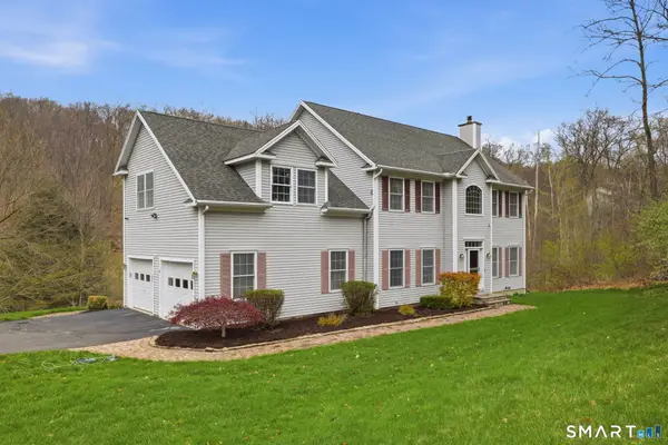 9 Coventry Lane, Oxford, CT 06478