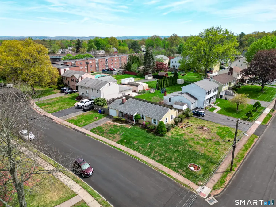 41 Saxon Road, Wethersfield, CT 06109 - #3