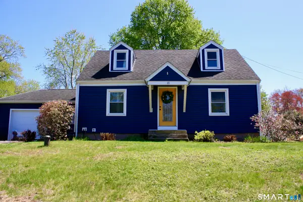 18 Vernon Center Heights, Vernon, CT 06066
