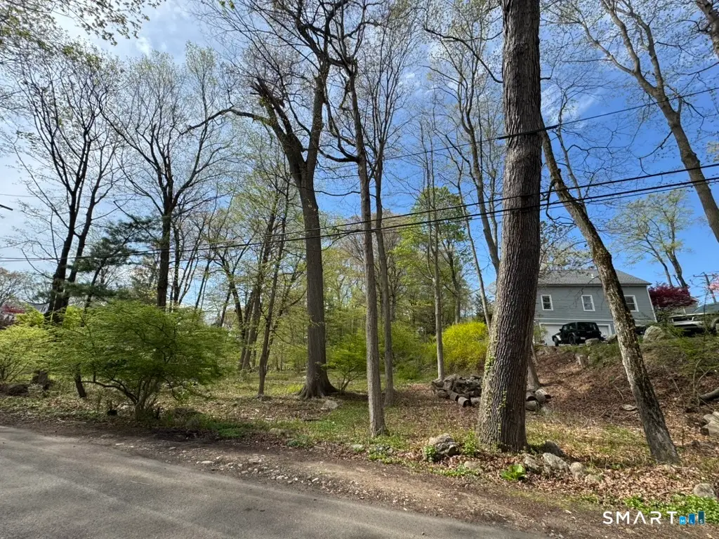 Meeker Court, Norwalk, CT 06853 - #1