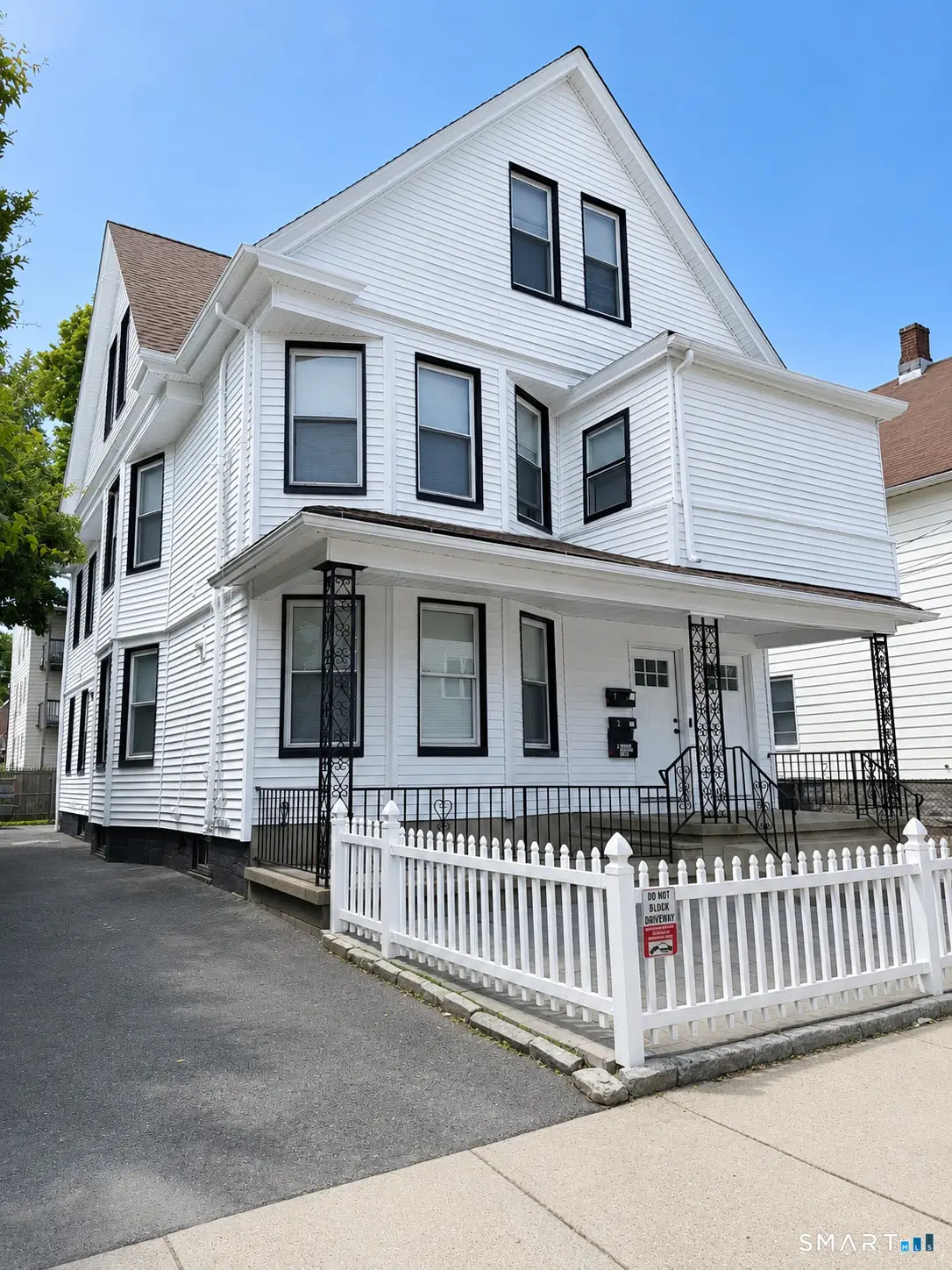 23-25 Freeman Street, Bridgeport, CT 06607 - #1