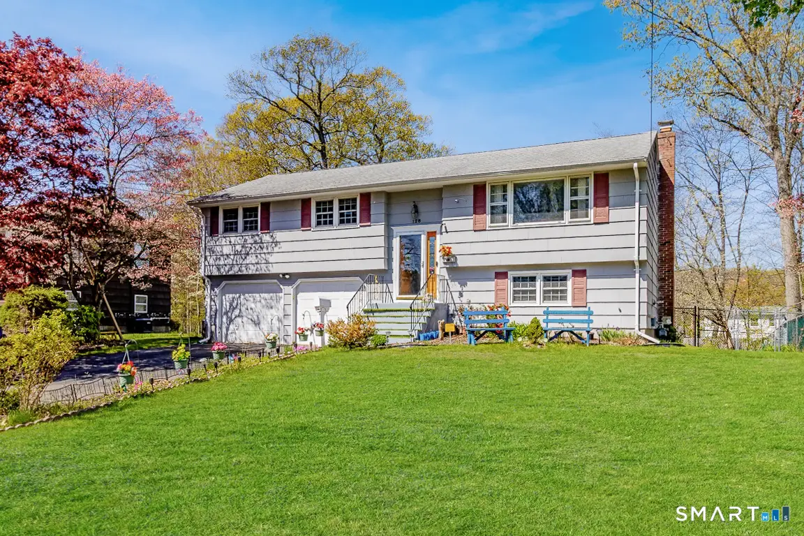 128 Jeffrey Lane, Newington, CT 06111 - #1
