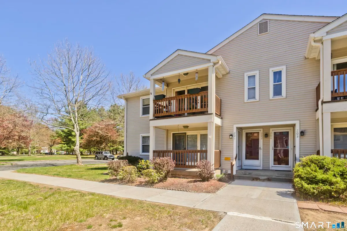 201 Ashmead Commons #201, Enfield, CT 06082 - #1
