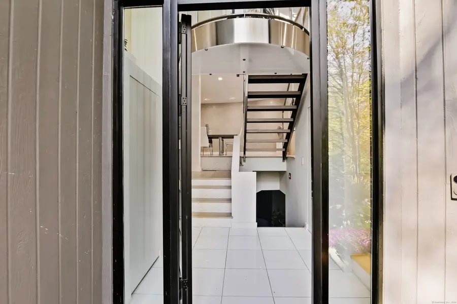 210 Red Fox Road, Stamford, CT 06903 - #3