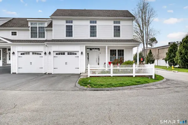25 Sheffield Street #7, Old Saybrook, CT 06475