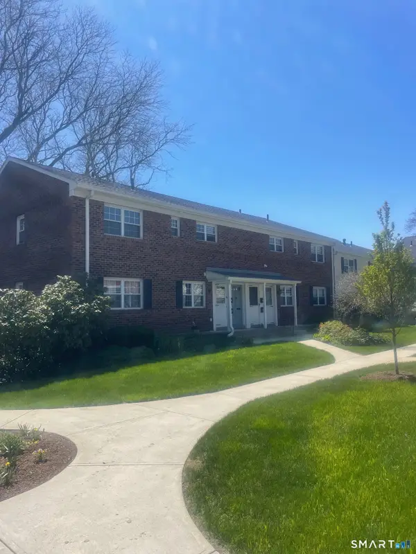 245 Unquowa Road #44, Fairfield, CT 06824