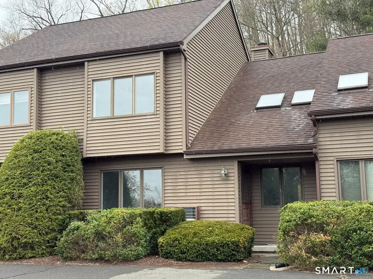19 Twin Oaks #19, New Milford, CT 06776 - #1