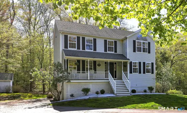 23 Cottage Street, Monroe, CT 06468