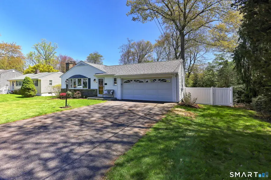 26 Craig Lane, Trumbull, CT 06611 - #2