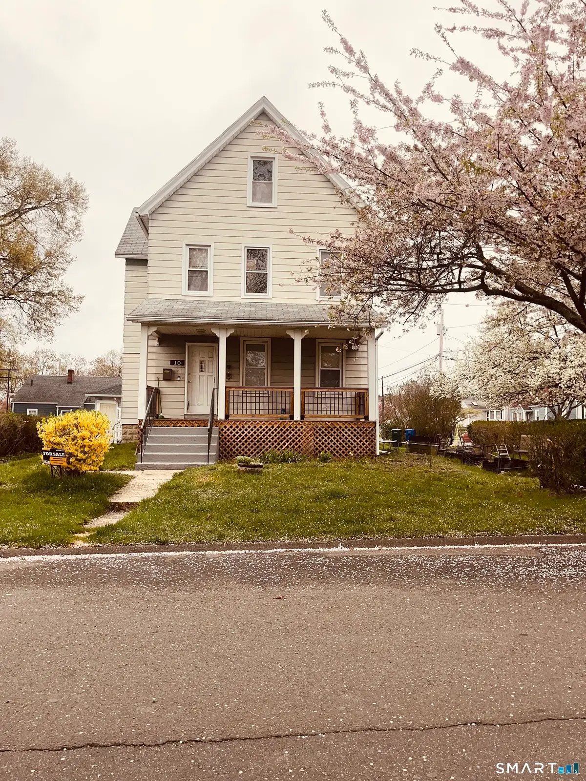 10 Graham Street, Stratford, CT 06615 - #1