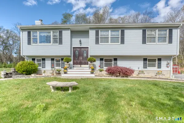11 Hally Lane, Colchester, CT 06415