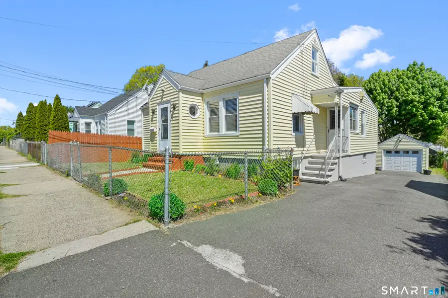 109 Harvey Street, Bridgeport, CT 06610 - #3