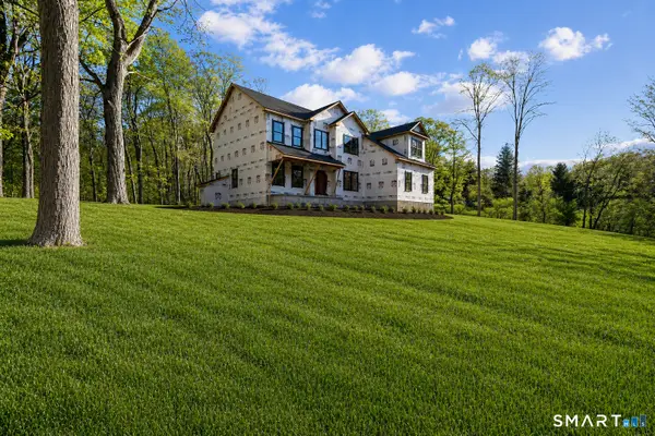 268 Newton Road, Woodbridge, CT 06525