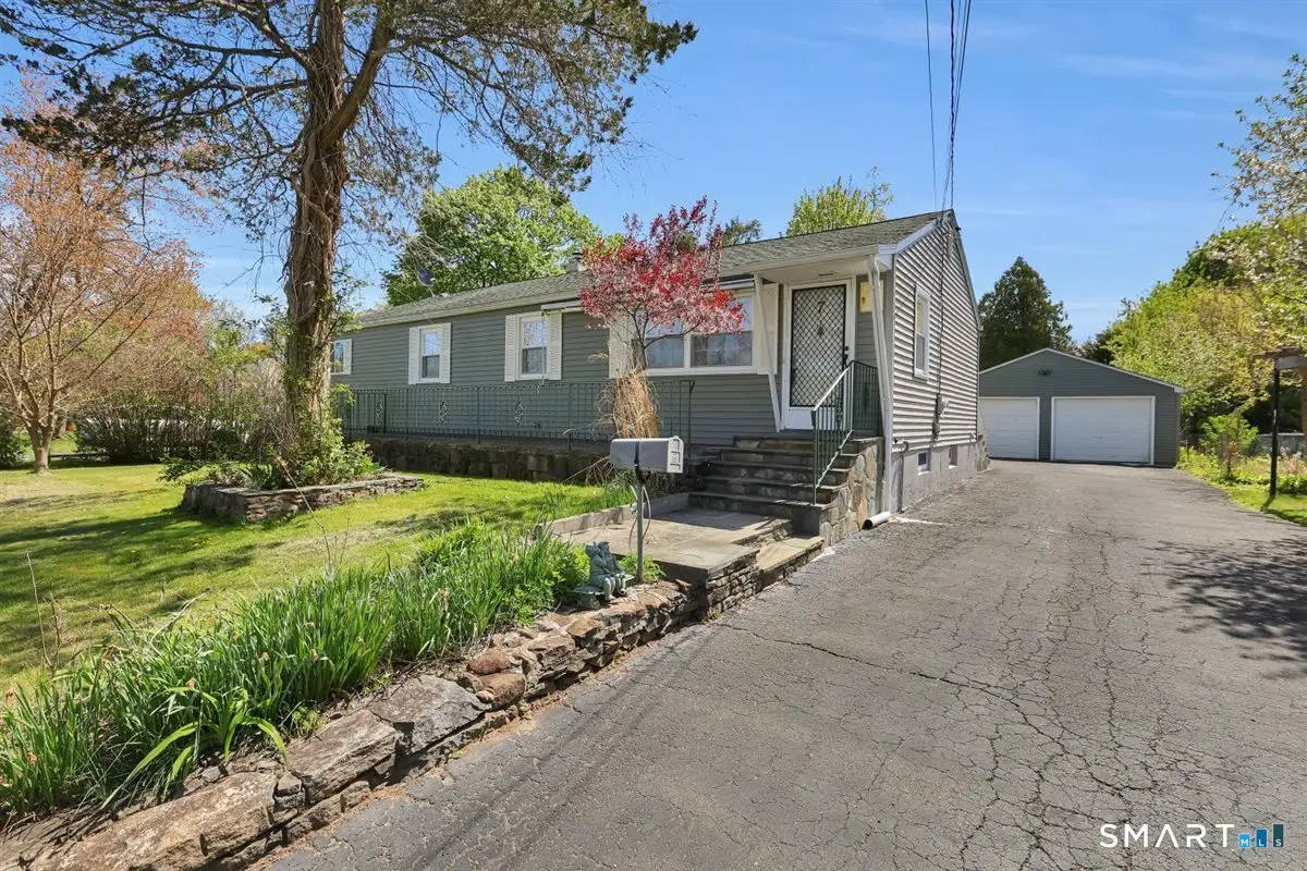 7 Mohawk Drive, Unionville, CT 06085 - #1