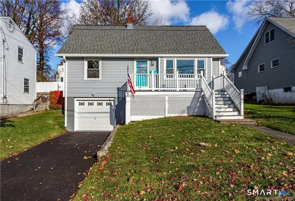 78 Rena Place, Fairfield, CT 06825