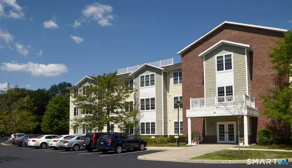2590 Gold Star Highway #110, Groton, CT 06355
