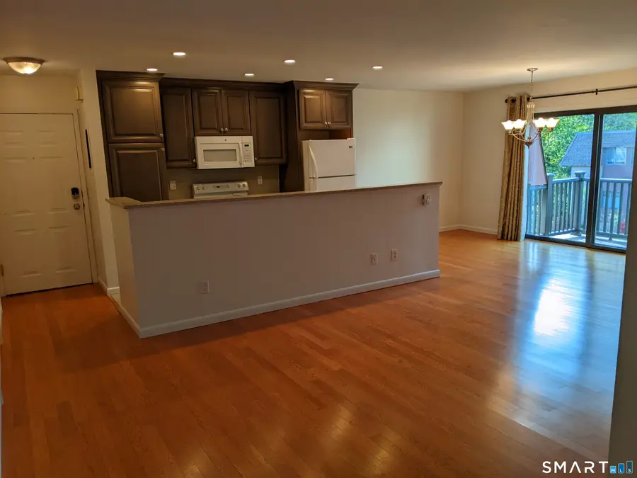 76 Maple Tree Avenue #5, Stamford, CT 06906 - #2