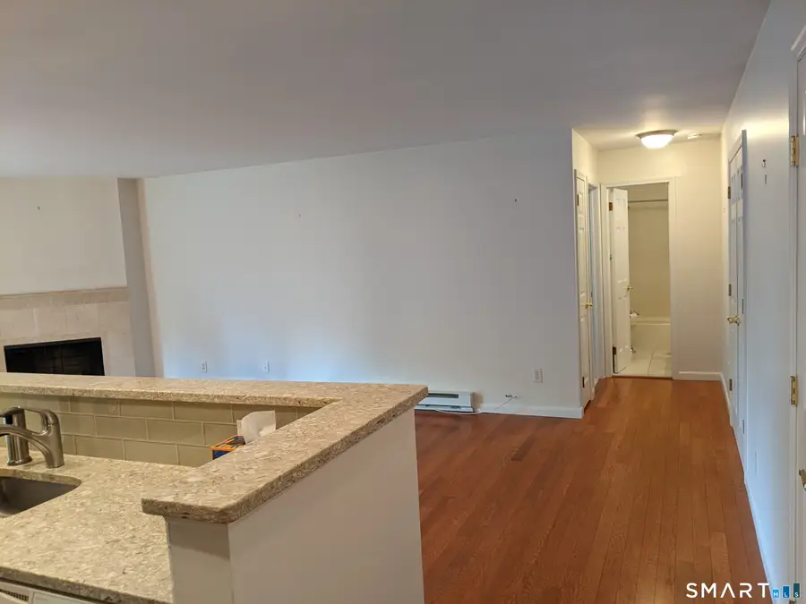 76 Maple Tree Avenue #5, Stamford, CT 06906 - #3