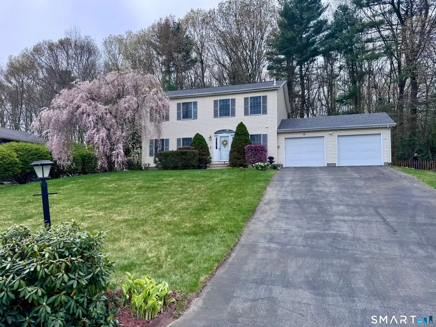 4 Desjardins Drive, Uncasville, CT 06382 - #3
