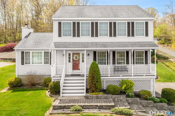 39 Hopkins Hill Road, Naugatuck, CT 06770