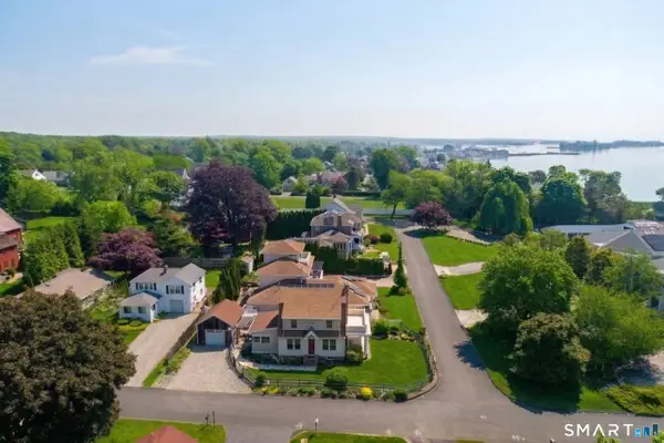 9 First Avenue, Branford, CT 06405