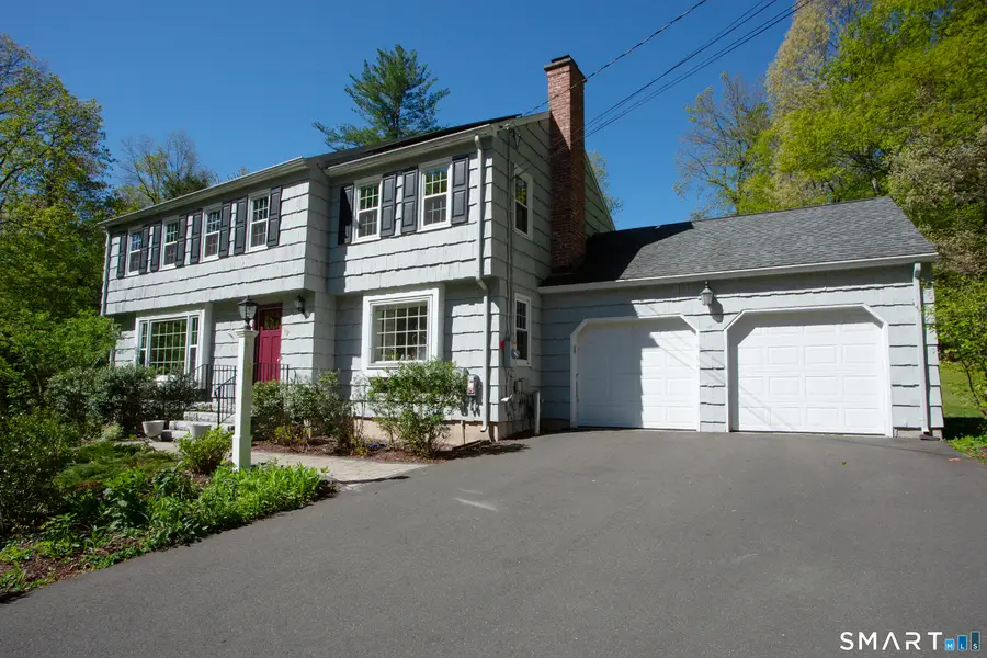 19 Lawton Drive, Simsbury, CT 06070 - #2