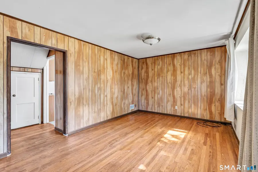 135 Sixth Avenue, Stratford, CT 06615 - #2