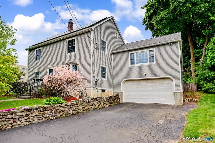 7 Merrill Road, Trumbull, CT 06611 - #2