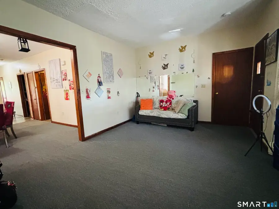 14-16 Cabot Street, Hartford, CT 06112 - #2