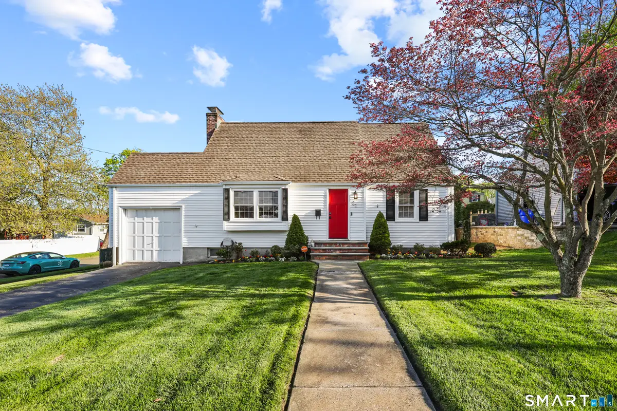 51 Oakdale Street, Wethersfield, CT 06109 - #1