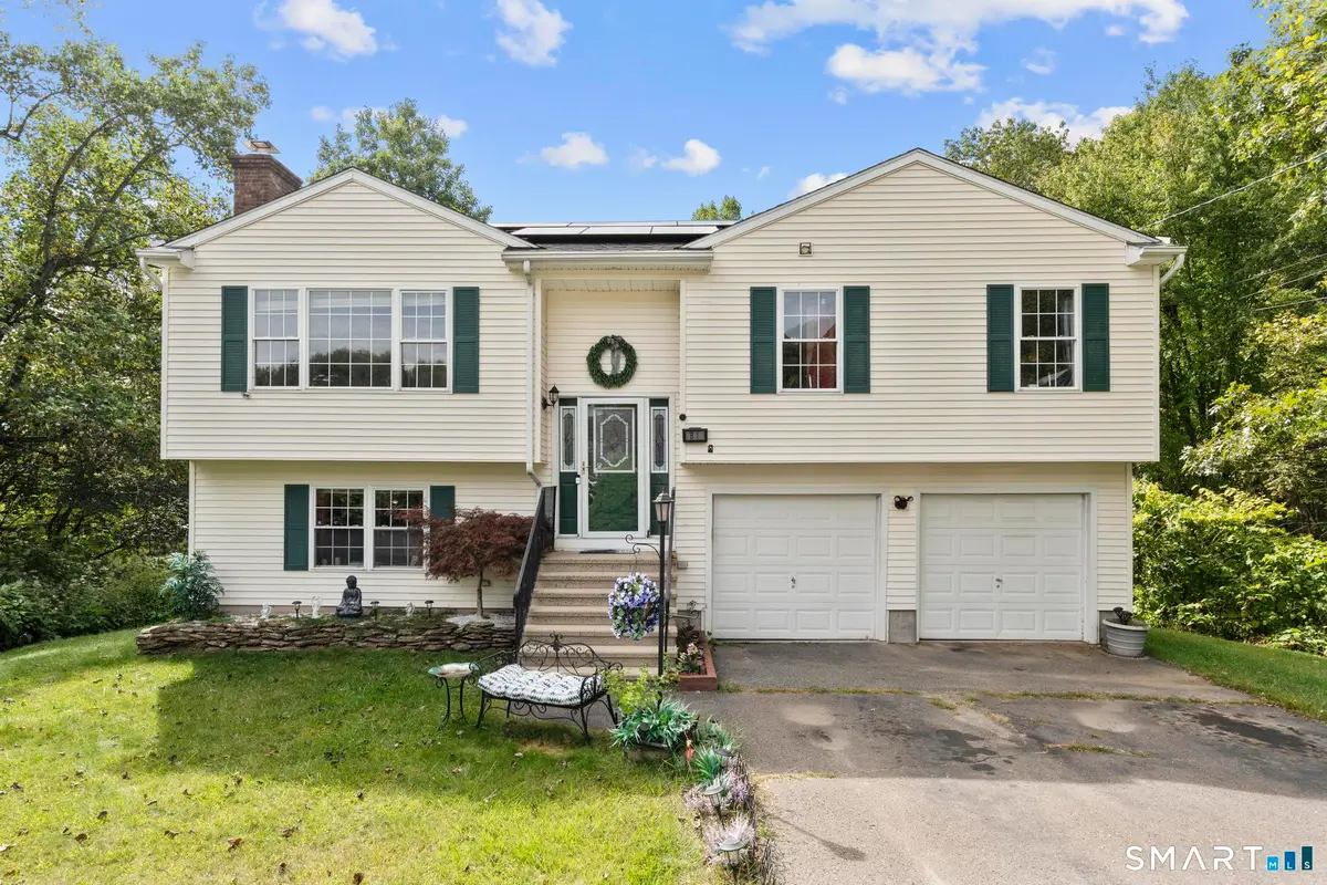 81 Hidden Pond Road, Waterbury, CT 06704 - #1