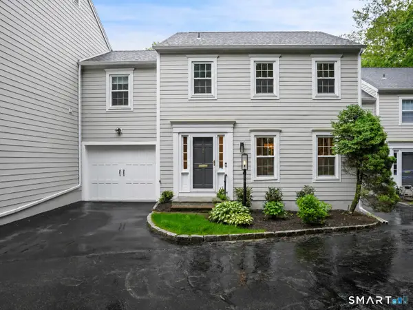 253 New Norwalk Road #5, New Canaan, CT 06840