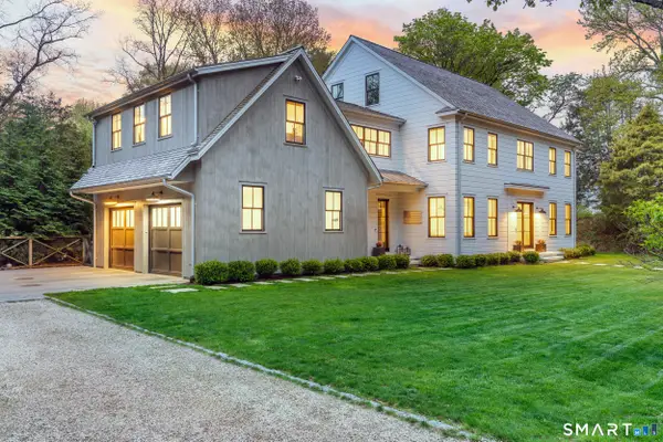 13 Sunswyck Road, Darien, CT 06820