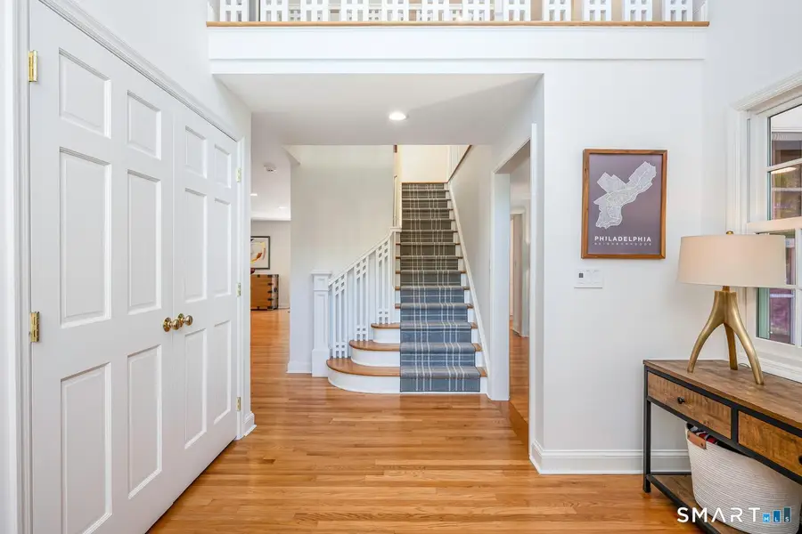 18 Phillips Lane, Darien, CT 06820 - #3