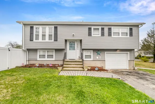 3 Cardinal Lane, Naugatuck, CT 06770