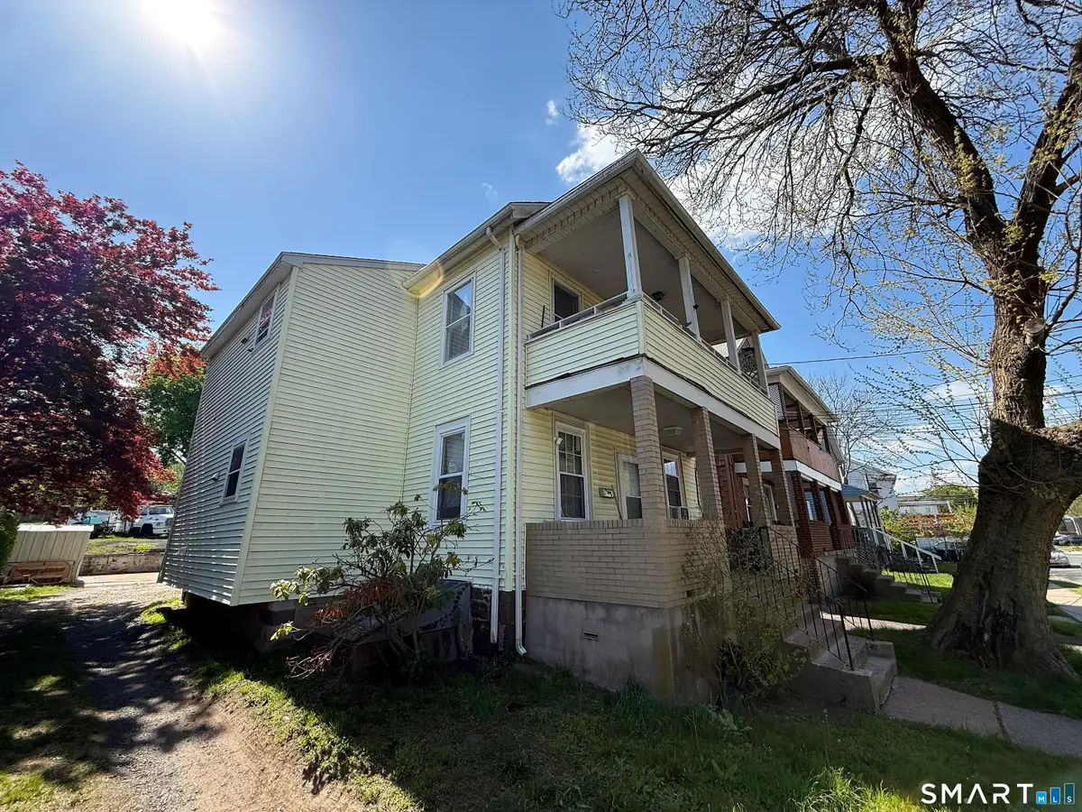 37-39 Hotchkiss Street, Middletown, CT 06457 - #1