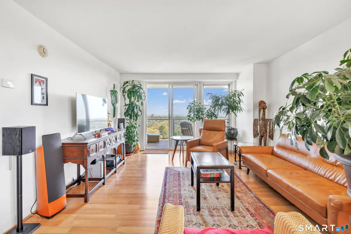 2625 Park Avenue #PHD, Bridgeport, CT 06604 - #1