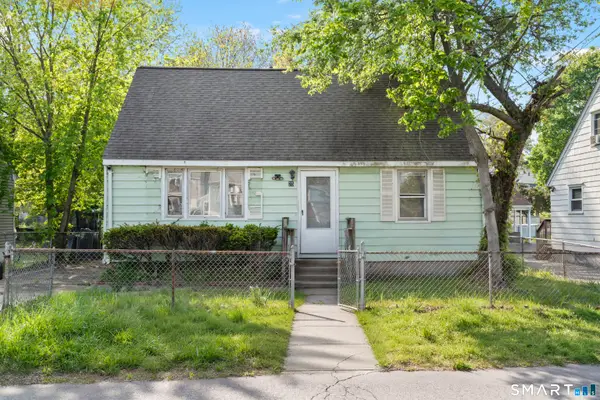 75 Brookside Avenue, Bridgeport, CT 06606