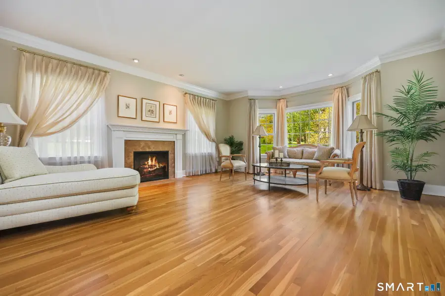 12 Woodbine Way, Stamford, CT 06903 - #3